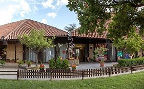 Motel Stari Hrast